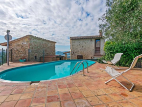 Rustic Holiday Home in Corciano with Swimming Pool Pantanella